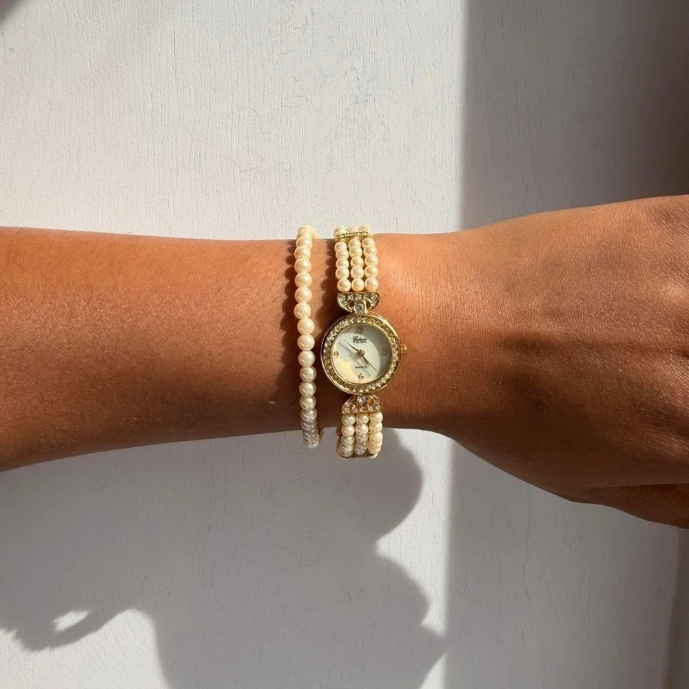 GOLD TONE GALAXIE BY ELGIN FAUX PEARL WATCH AND BRACELET SET
